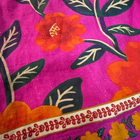 Farm Rio Pink Flower Tapestry Shorts Size M - Picture 10 of 10